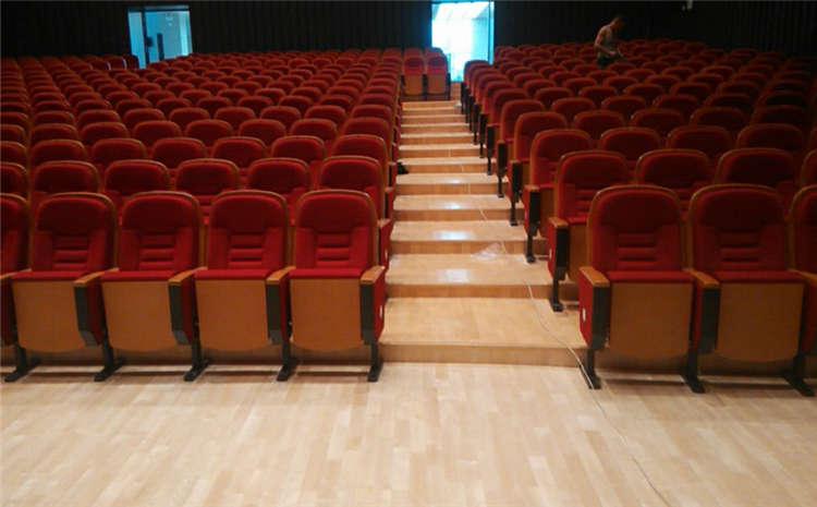 實木運動地板**標準的內容