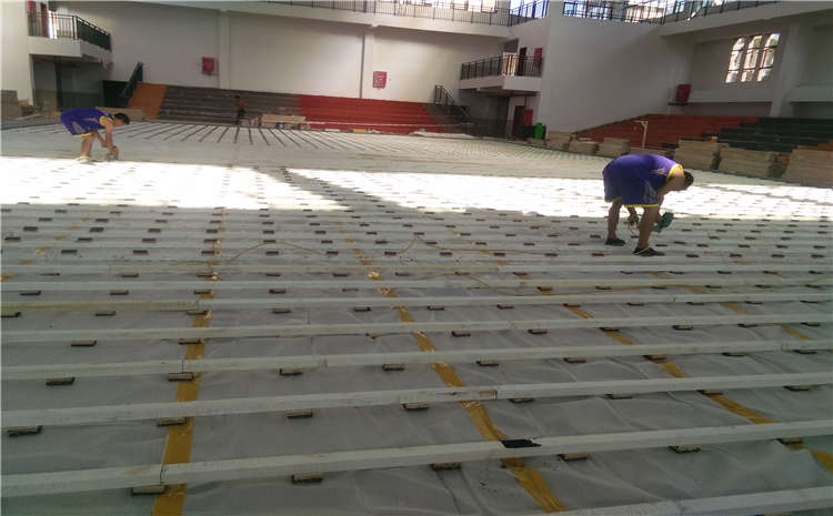 溫州運(yùn)動(dòng)木地板價(jià)格實(shí)體廠家