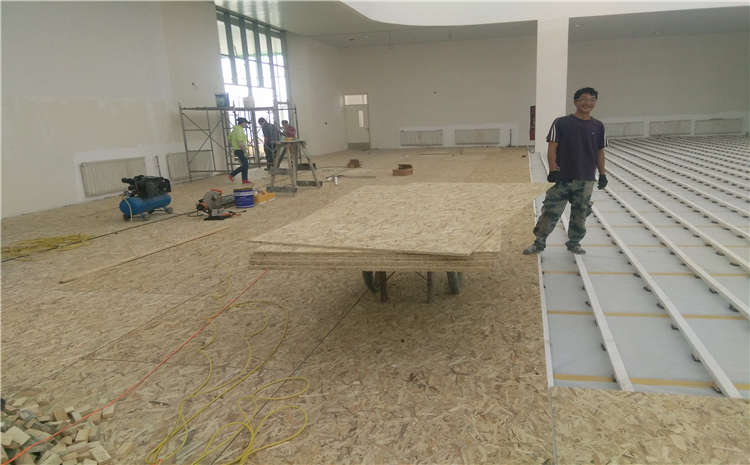 甘肅體育場(chǎng)地板多少錢一平方