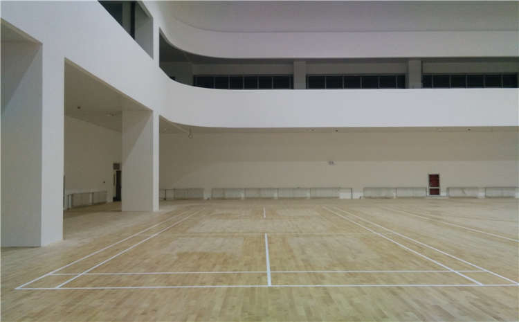 天津楓樺木體育木地板每平米價格