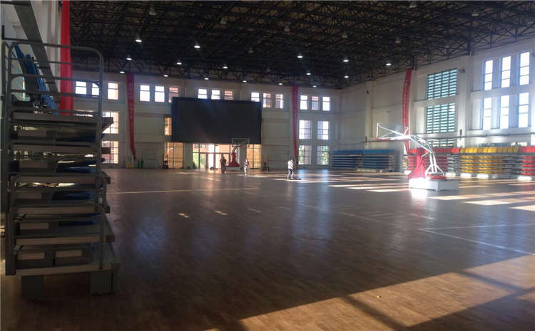 甘肅專業(yè)體育場(chǎng)地板多少錢(qián)合適