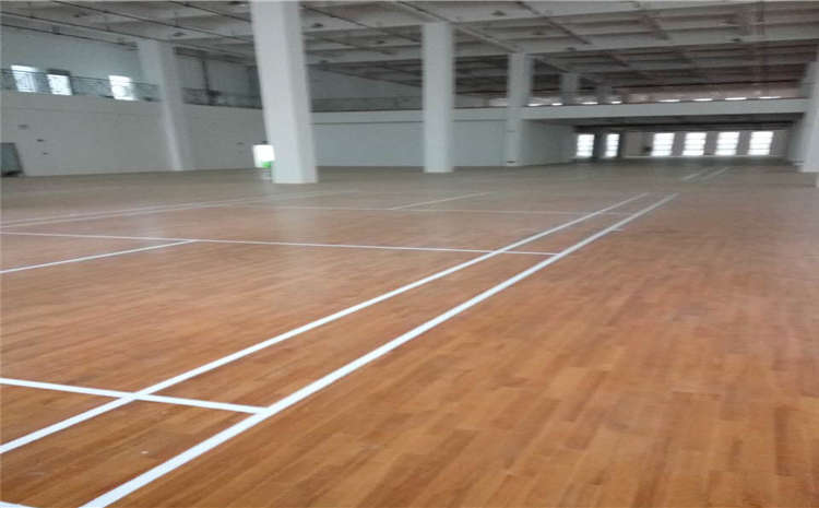 江蘇專用體育木地板圖片
