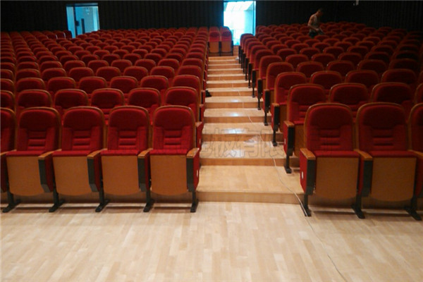 湖南婁底文化館舞臺木地板案例 湖南婁底文化館舞臺木地板案例